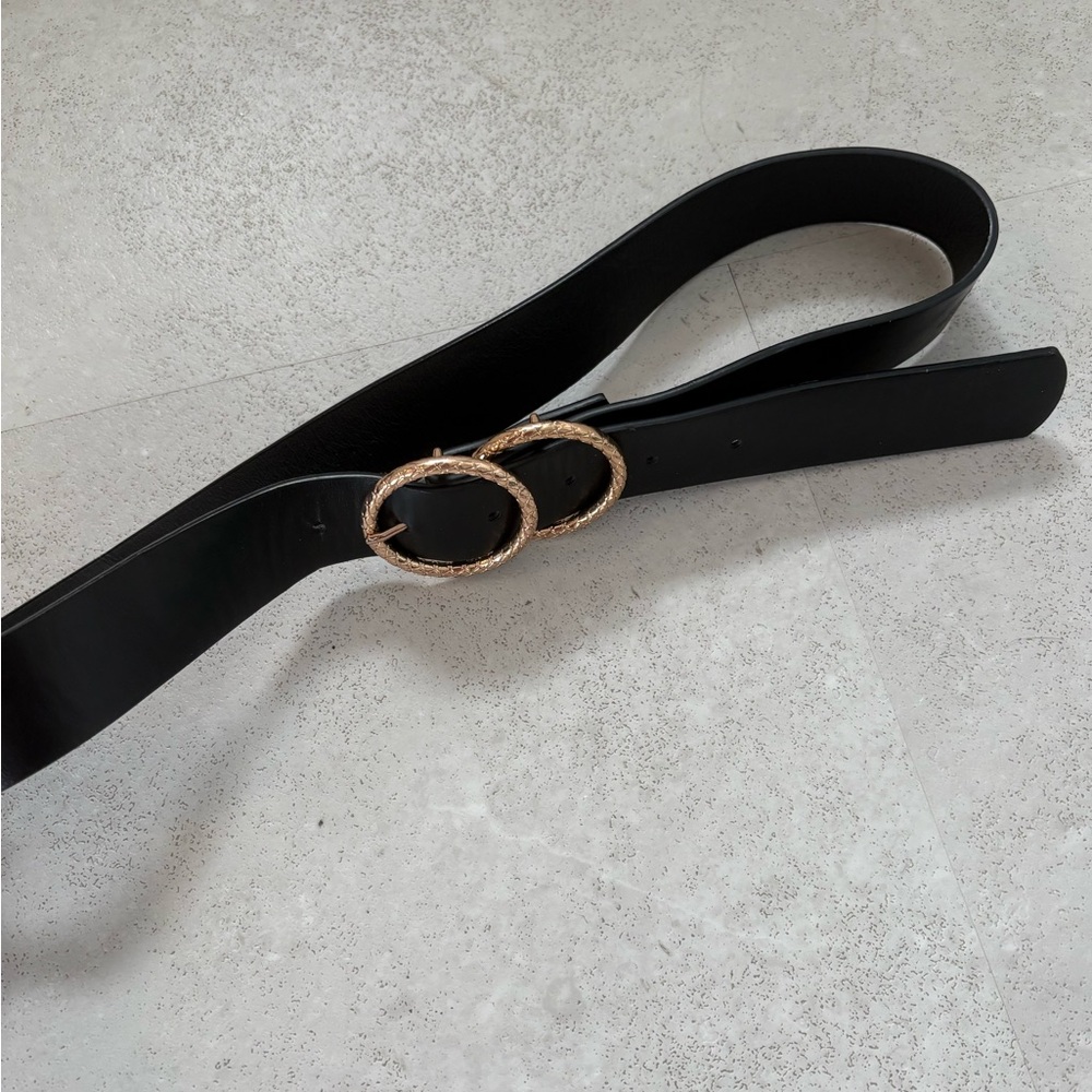 Elegant Black Belt with Gold Buckle